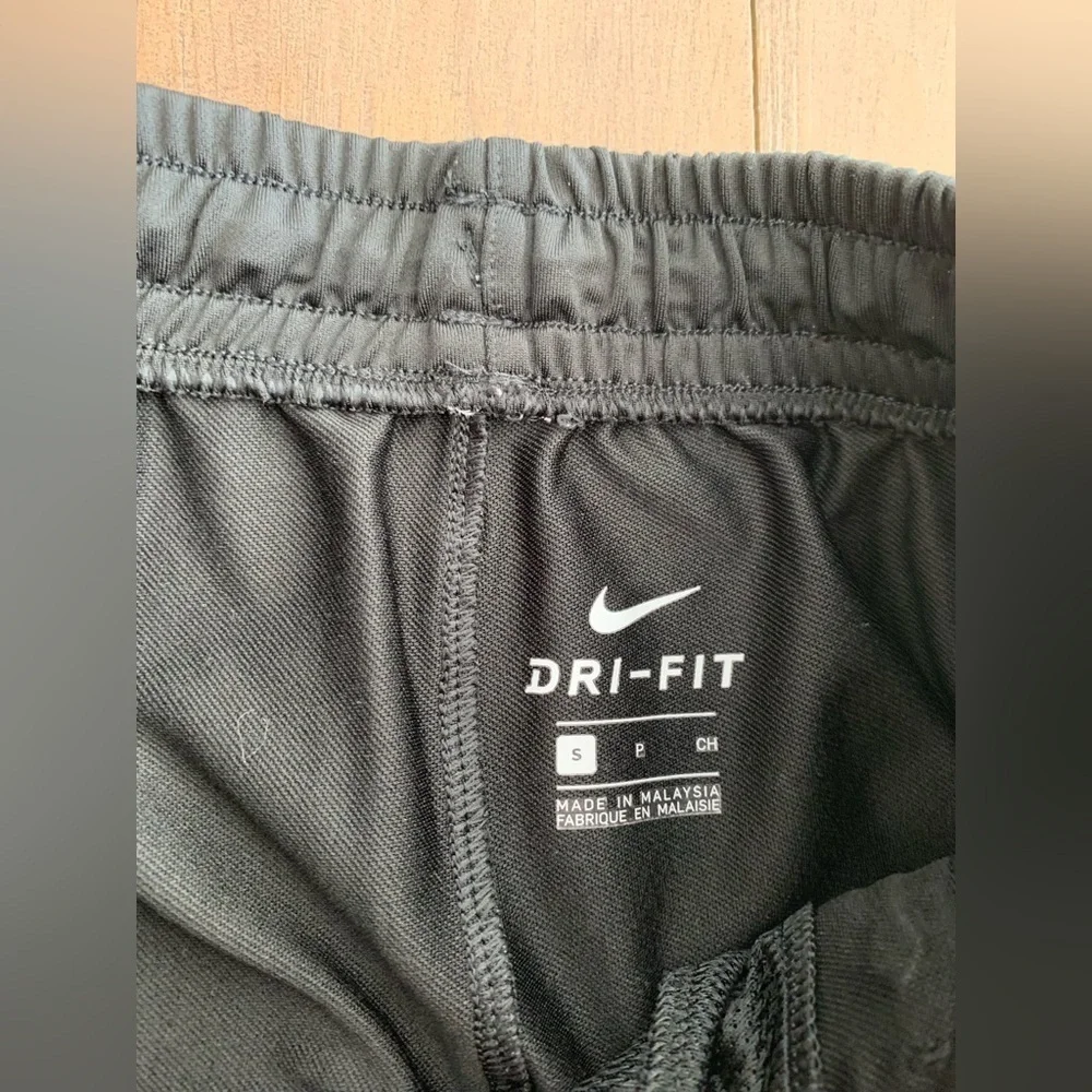 Nike Men black jogger track pants